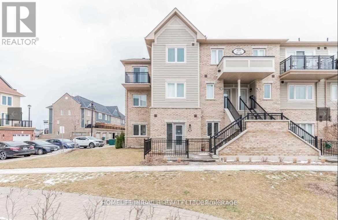 309 - 250 Sunny Meadow Boulevard, Brampton, Ontario L6R 3Y6 - Photo 2 - W12599632