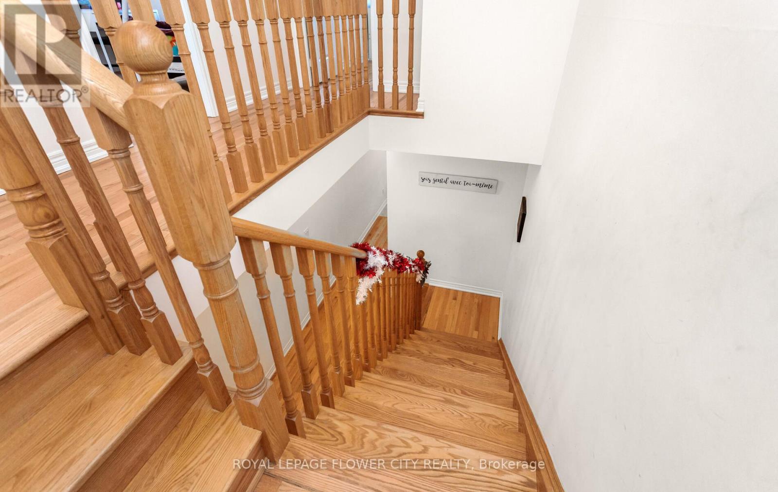 9 Backwater Trail, Brampton, Ontario  L7A 5B8 - Photo 18 - W12599658