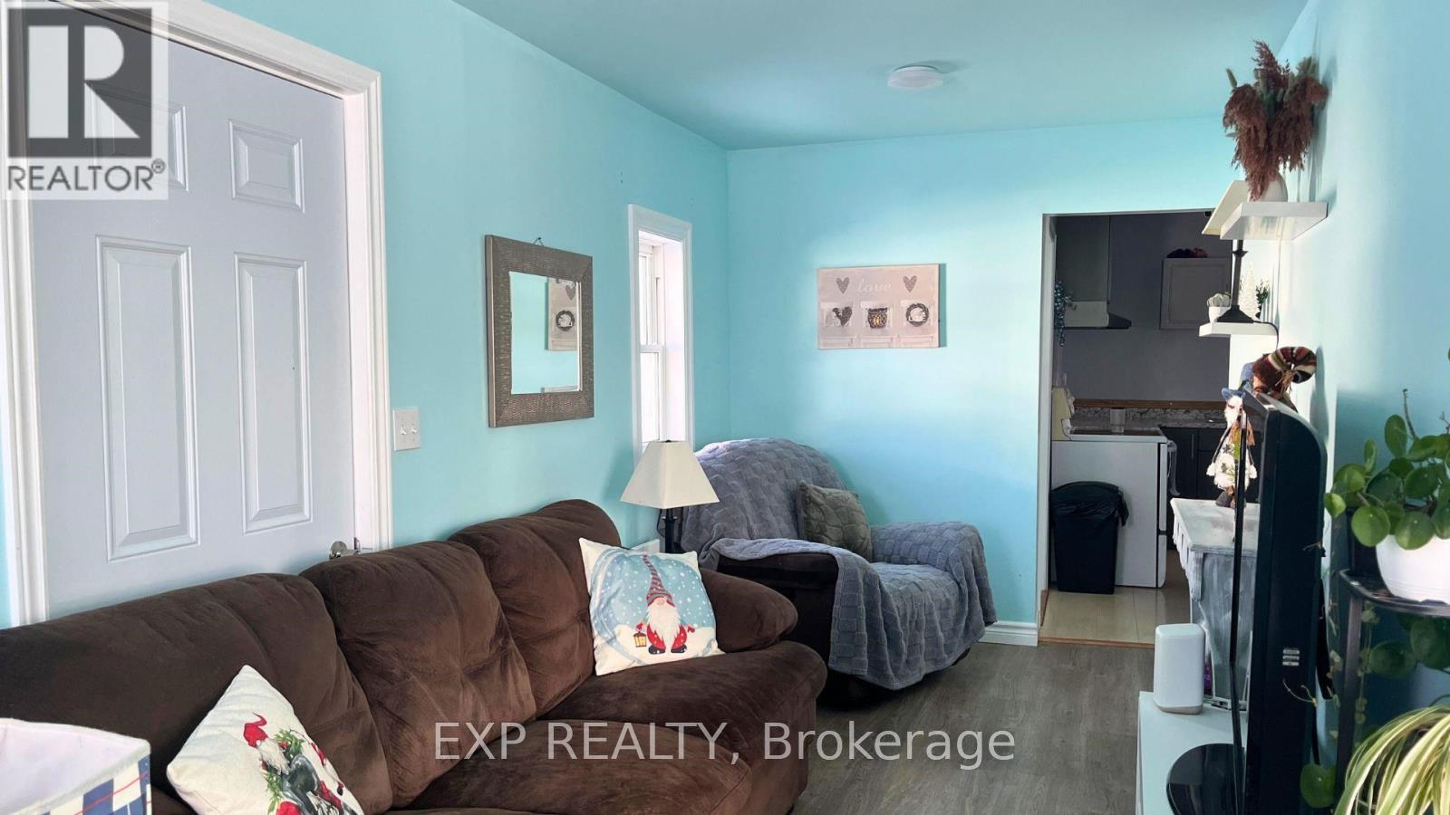 17 Third Avenue, Wawa, Ontario P0S 1K0 - Photo 8 - X12599610