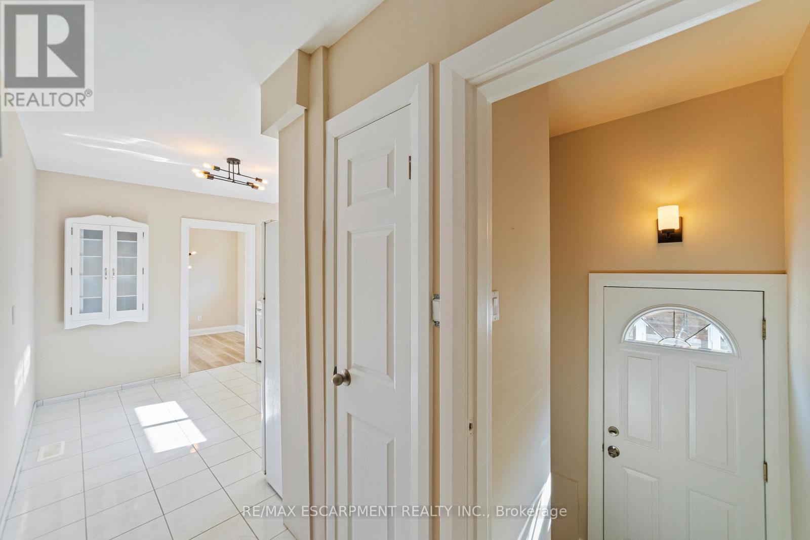 131 Sanatorium Road, Hamilton, Ontario L9C 1Y9 - Photo 19 - X12599626