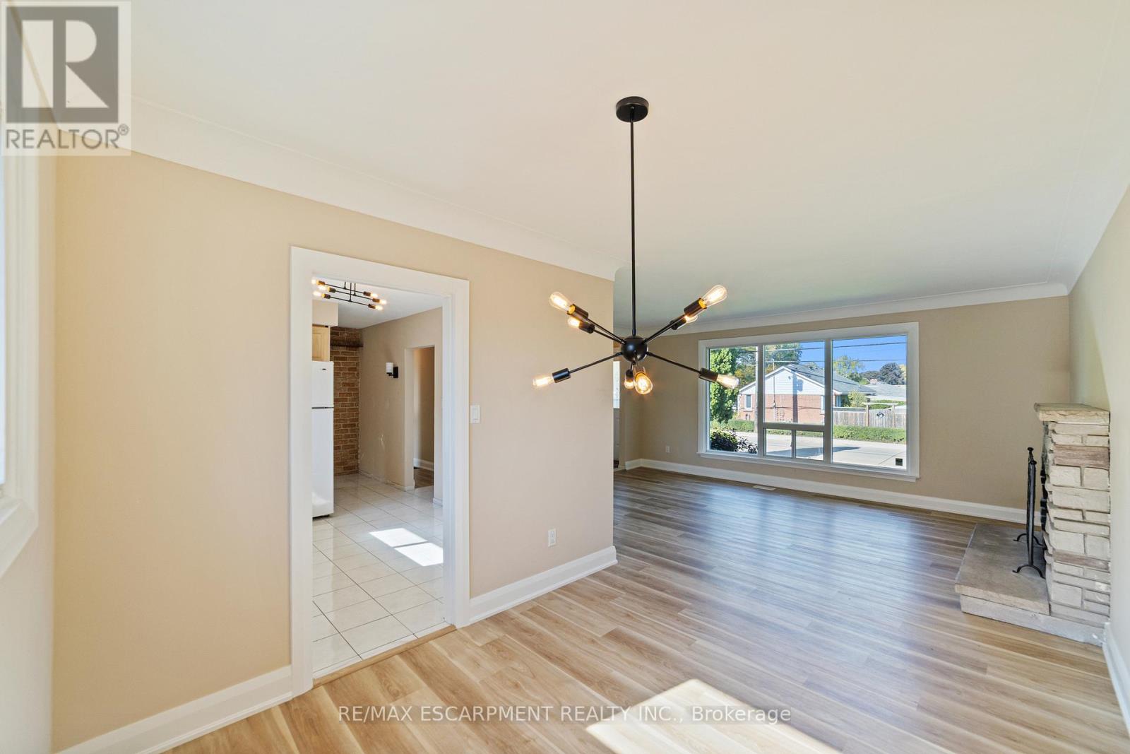 131 Sanatorium Road, Hamilton, Ontario L9C 1Y9 - Photo 9 - X12599626