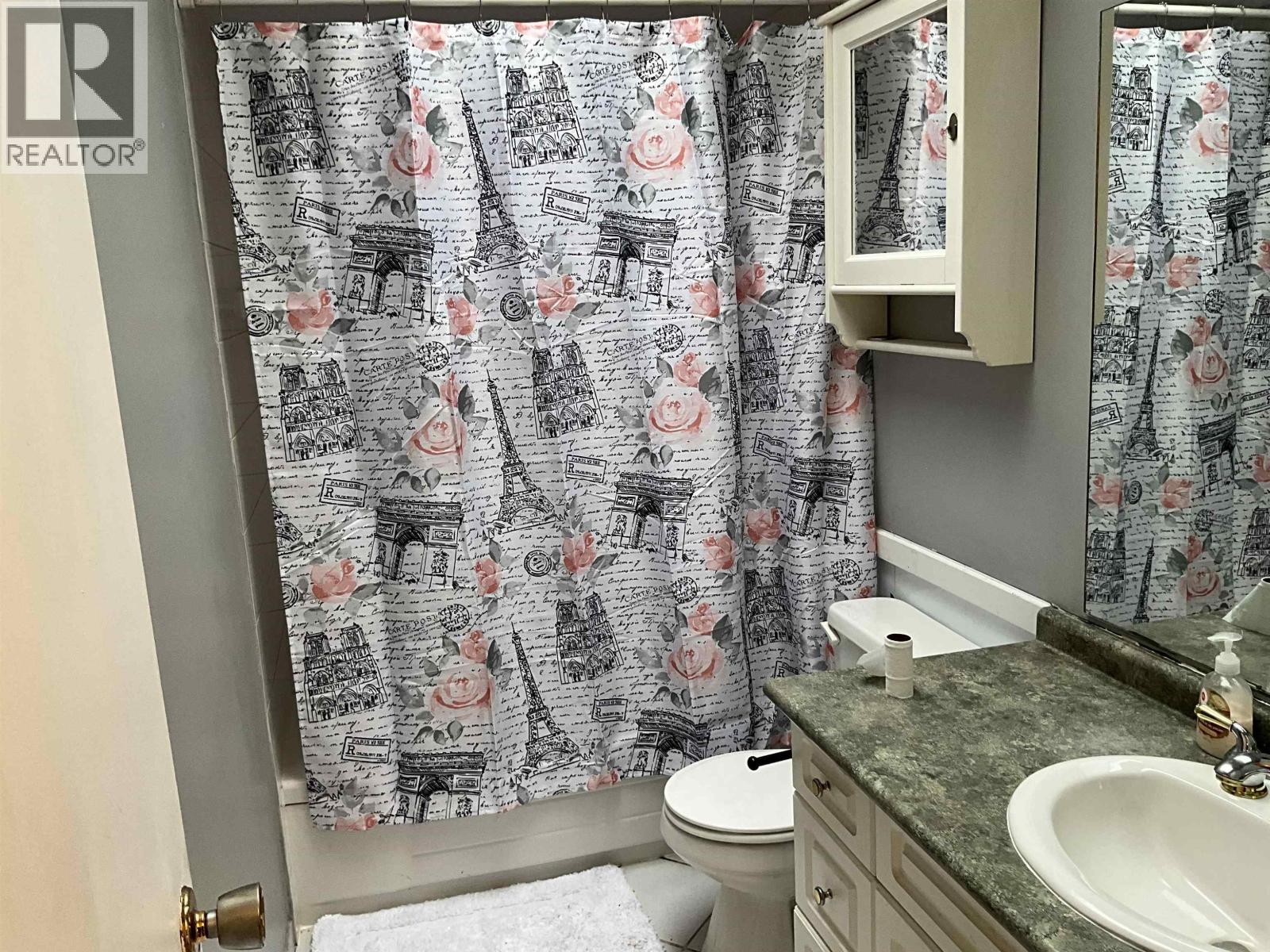 5799 Anchor Road, Sechelt, British Columbia  V0N 3A0 - Photo 8 - R3068128