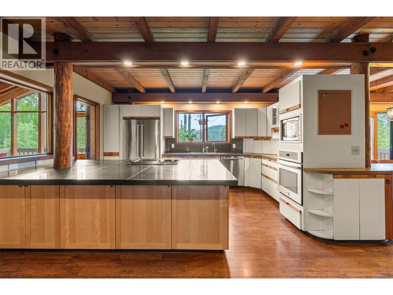 1099 Enderby Mabel Lake Road, Enderby, British Columbia  V0E 1V5 - Photo 22 - 10369658