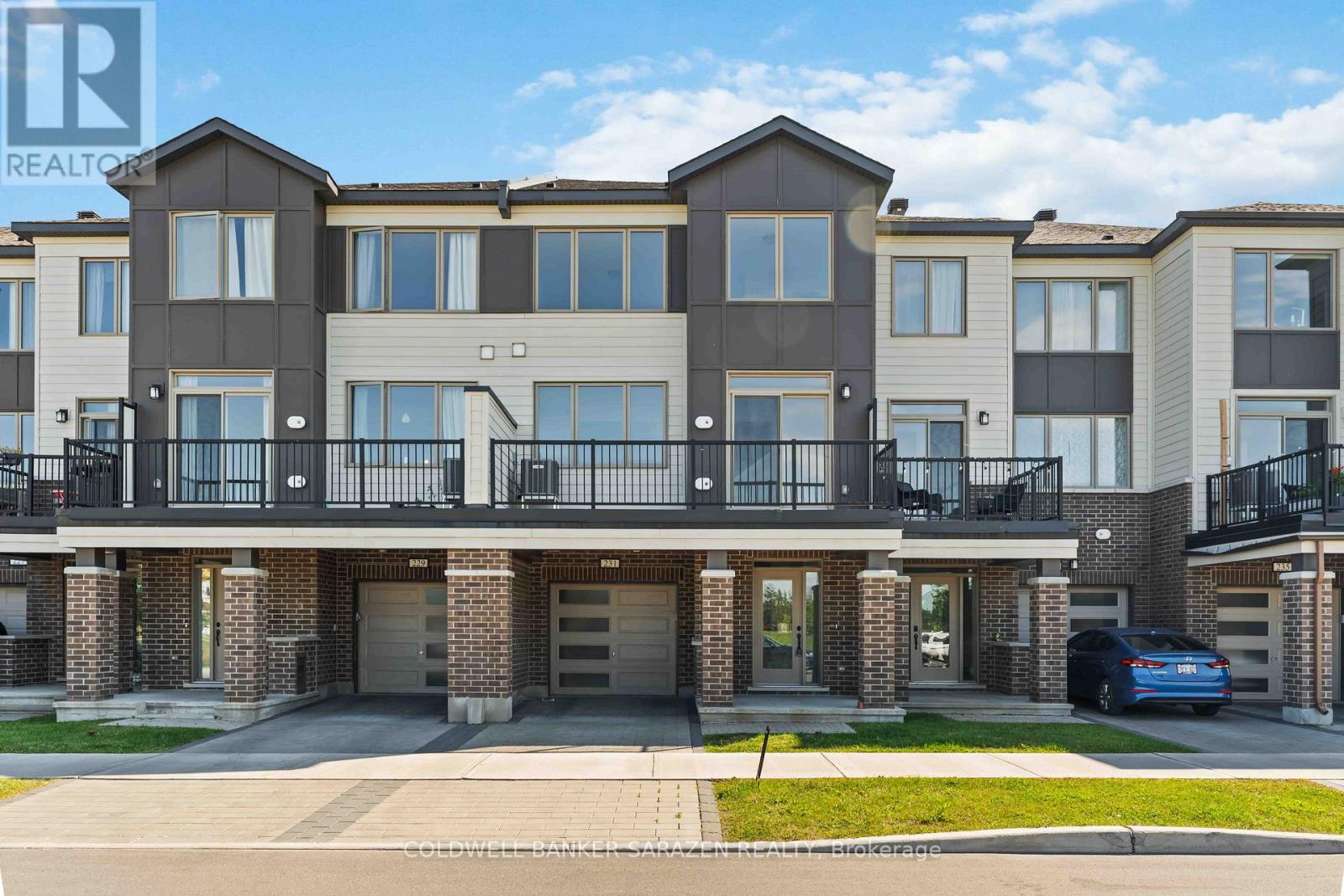 231 Croissant Squadron Crescent, Ottawa, Ontario  K1K 5A1 - Photo 1 - X12599682