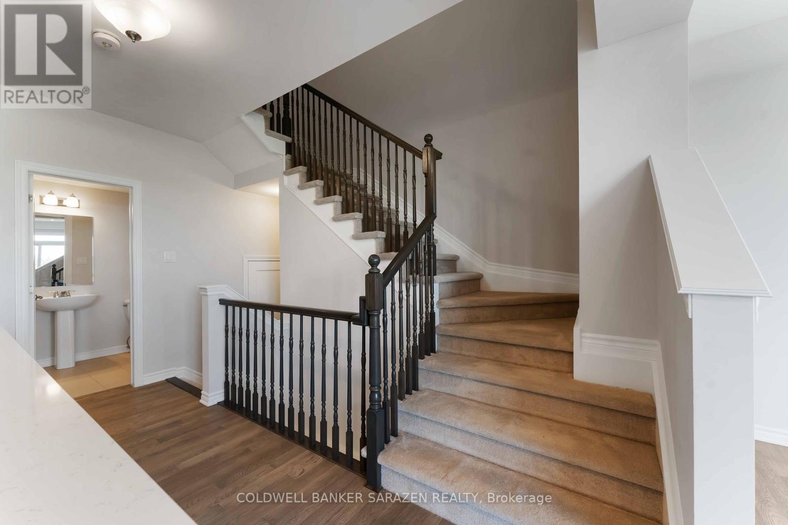 231 Croissant Squadron Crescent, Ottawa, Ontario  K1K 5A1 - Photo 11 - X12599682