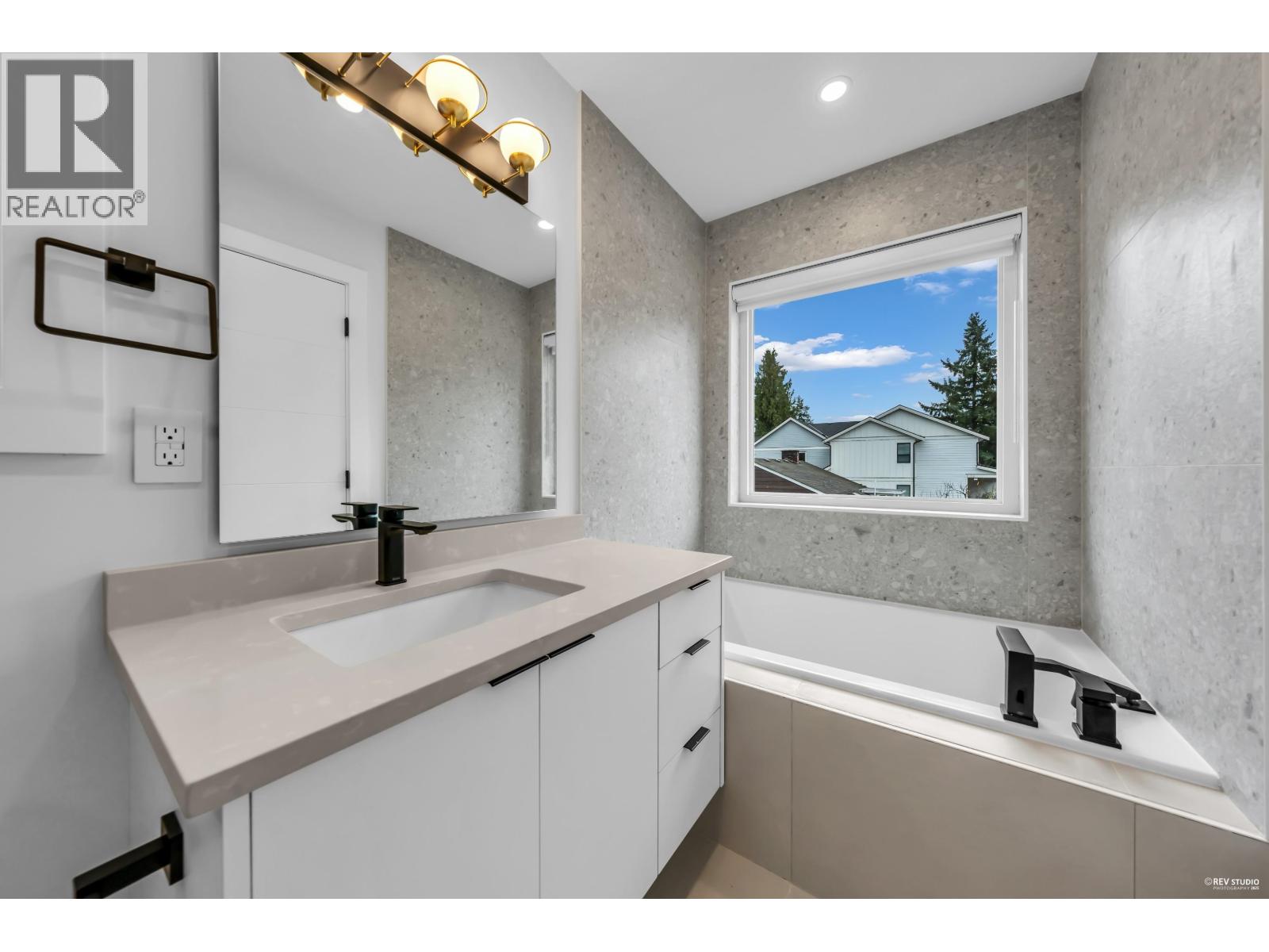 103 706 Smith Avenue, Coquitlam, British Columbia  V3J 2W7 - Photo 26 - R3071788