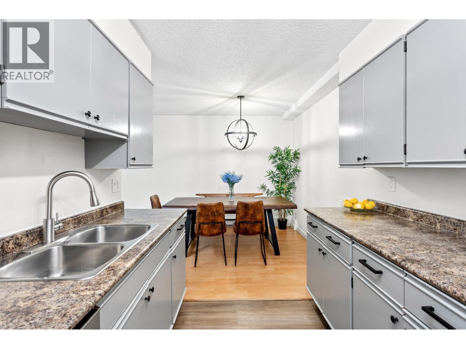 28 9521 Cardston Court, Burnaby, British Columbia  V3N 4H8 - Photo 15 - R3072031