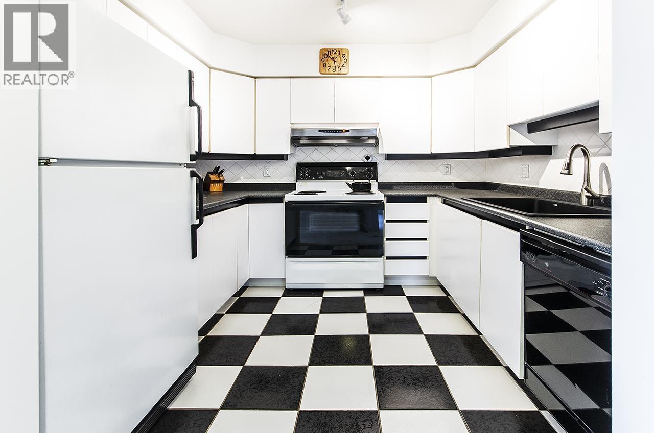 206 1085 W 17th Street, North Vancouver, British Columbia  V7P 3R3 - Photo 11 - R3072034