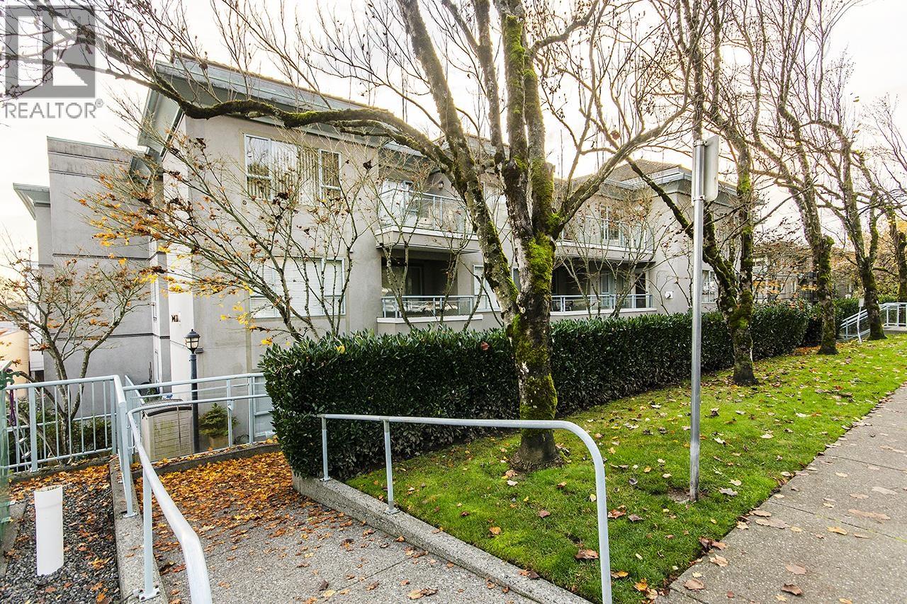 206 1085 W 17th Street, North Vancouver, British Columbia  V7P 3R3 - Photo 24 - R3072034