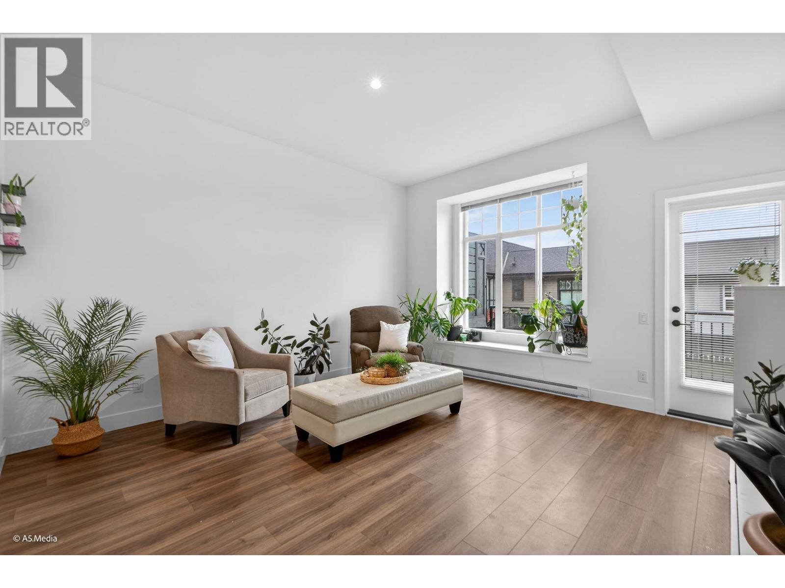 44 3552 Victoria Drive, Coquitlam, British Columbia  V3E 0N7 - Photo 4 - R3072039