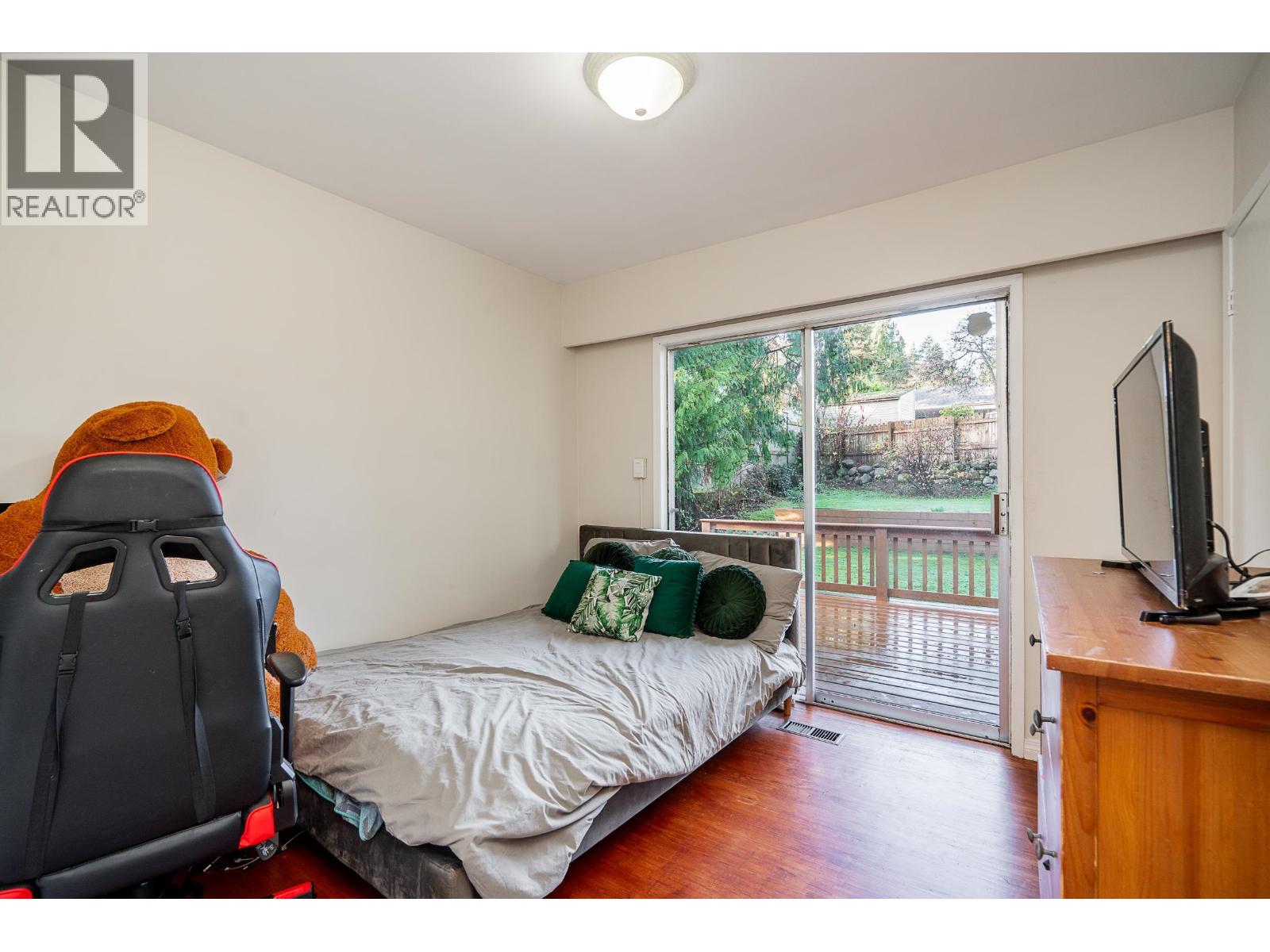 1648 Scarborough Crescent, Port Coquitlam, British Columbia  V3C 2R1 - Photo 15 - R3072032