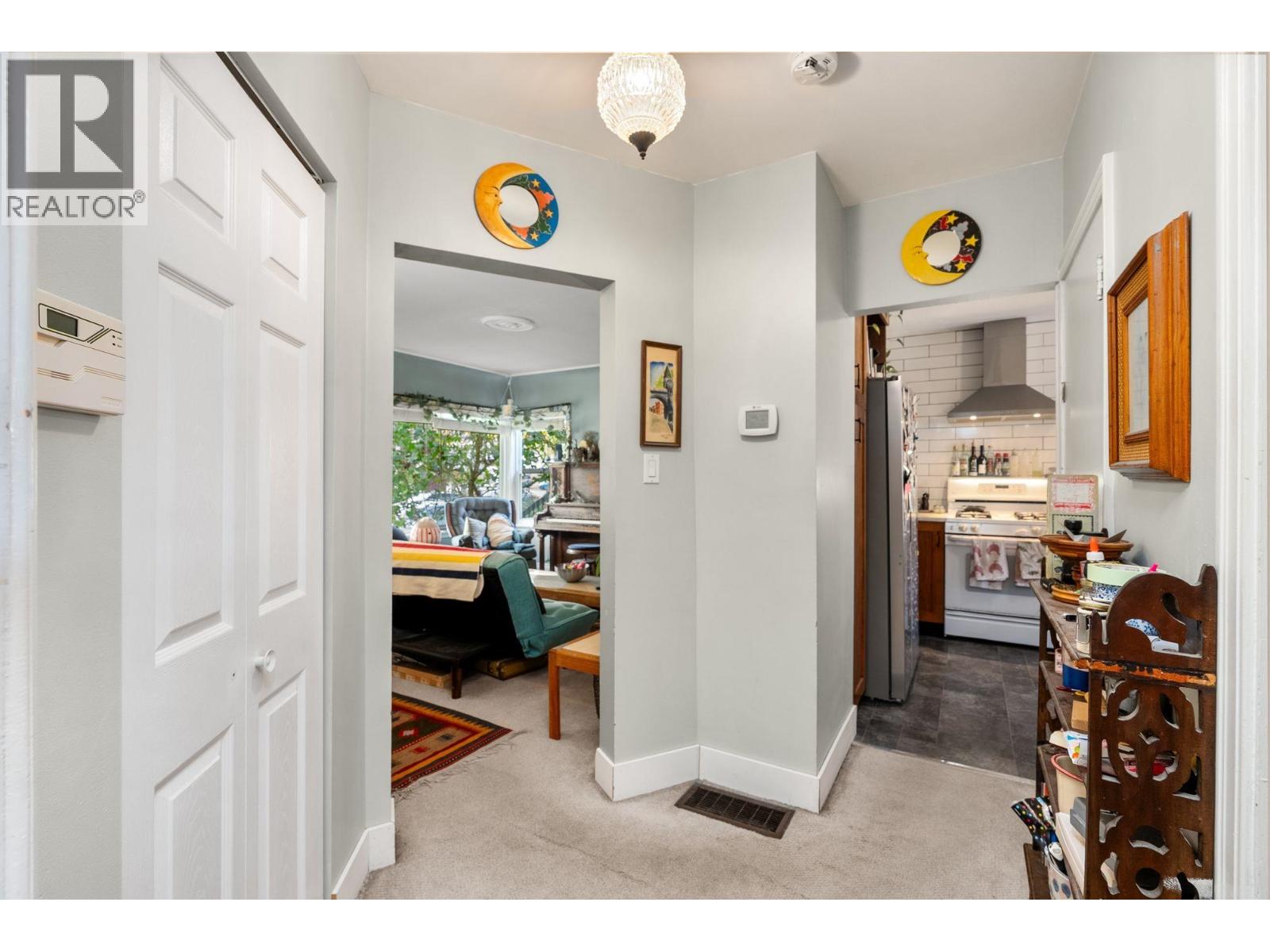 831 E 38th Avenue, Vancouver, British Columbia  V5W 1J2 - Photo 14 - R3072043