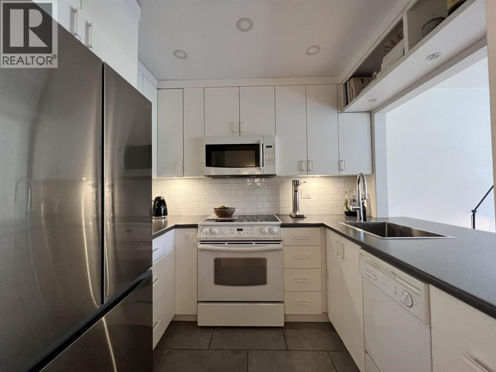 214 3875 W 4th Avenue, Vancouver, British Columbia  V6R 4H8 - Photo 4 - R3072053