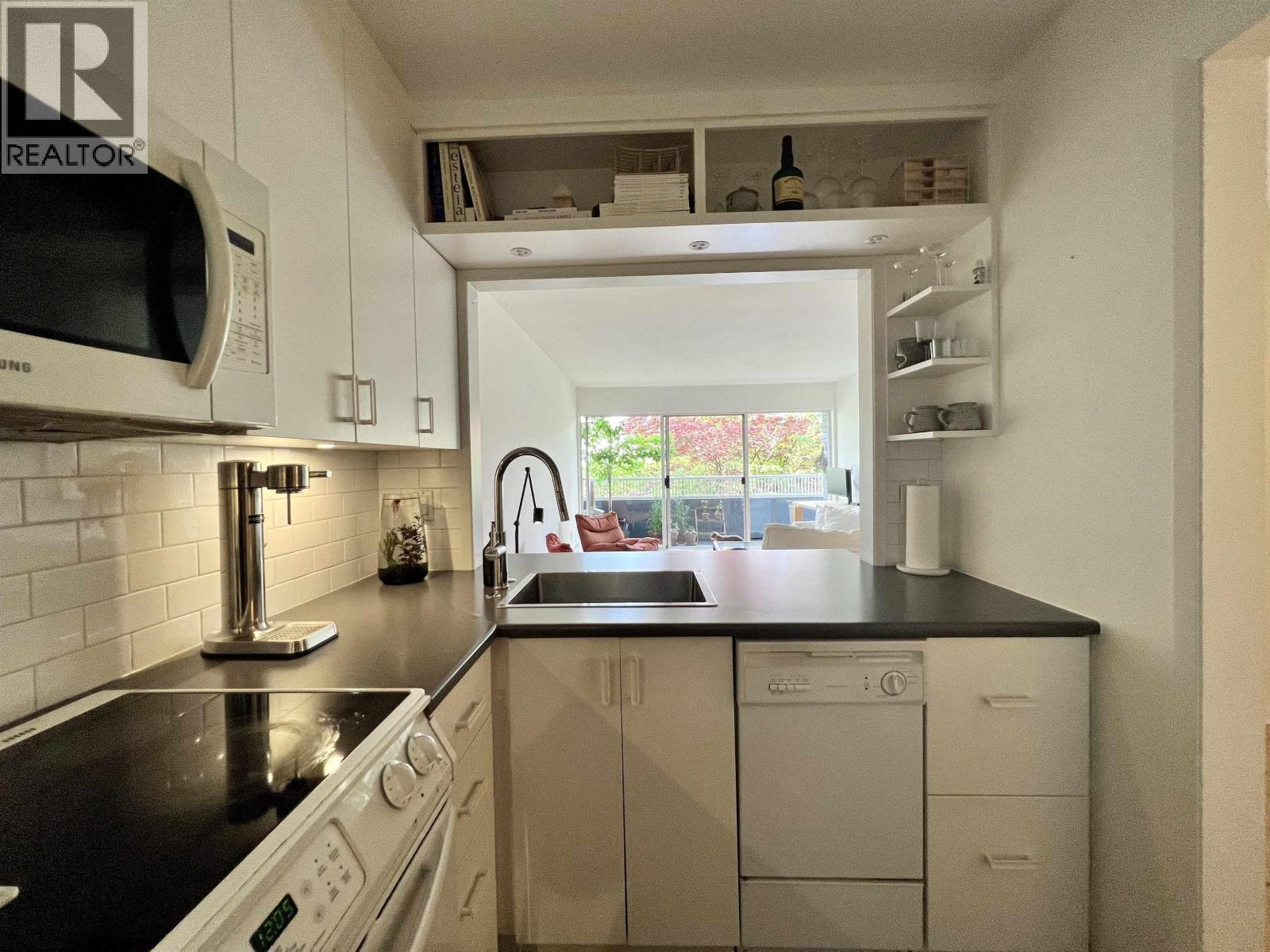 214 3875 W 4th Avenue, Vancouver, British Columbia  V6R 4H8 - Photo 5 - R3072053