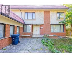 95 CAINES AVENUE, Toronto, Ontario