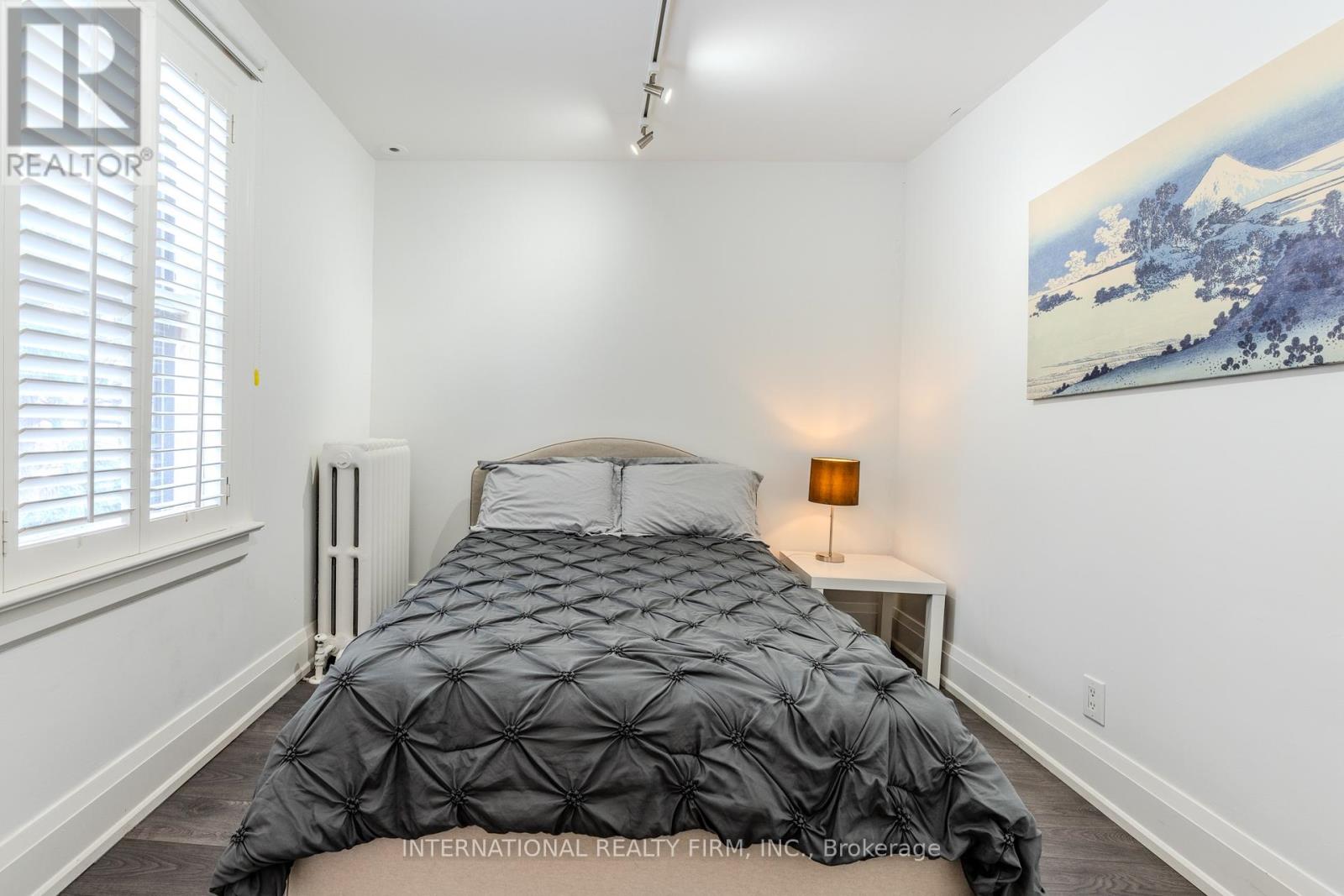 Mainsecondfloors - 47 Maxwell Avenue, Toronto, Ontario  M5P 2B4 - Photo 17 - C12599668