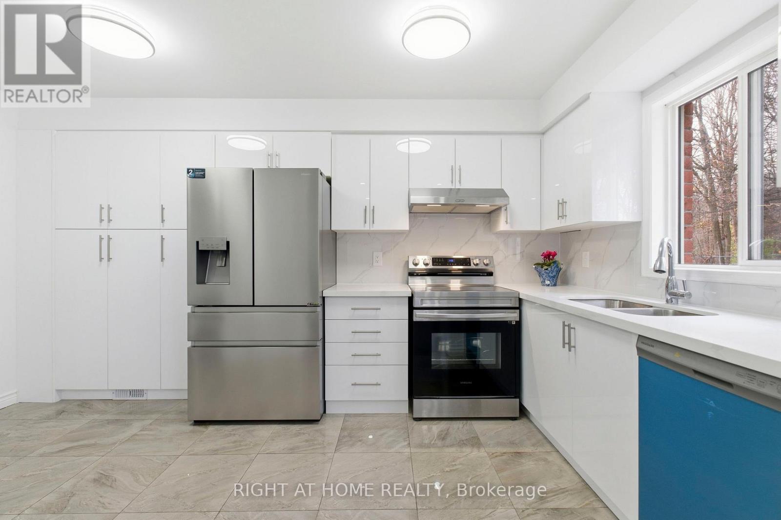 20 - 138 Homestead Road, Toronto, Ontario  M1E 3S2 - Photo 11 - E12599678