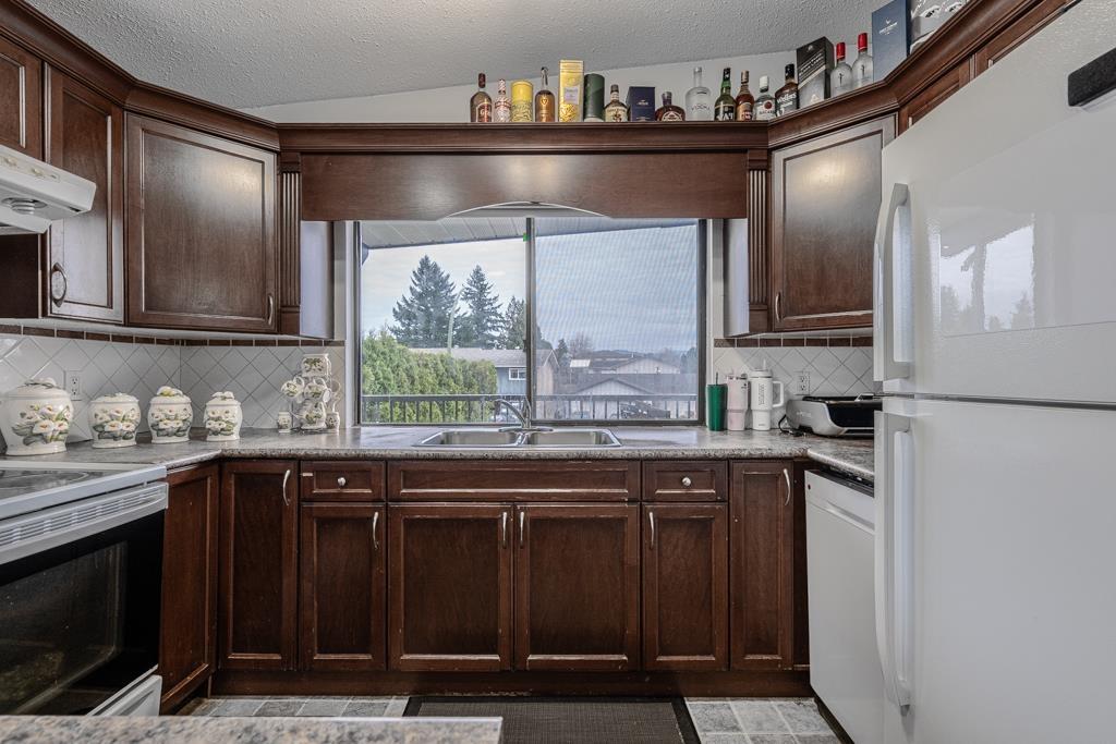 3237 Atwater Crescent, Abbotsford, British Columbia  V2T 4L1 - Photo 11 - R3071605