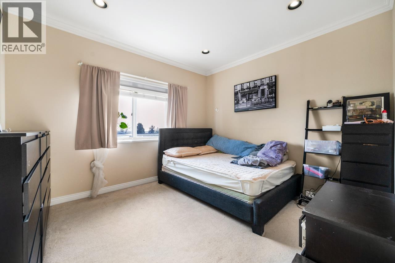 5456 Neville Street, Burnaby, British Columbia  V5J 2H7 - Photo 8 - R3071986