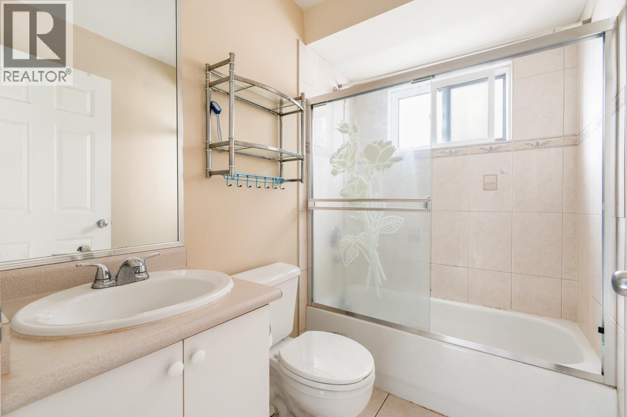 5456 Neville Street, Burnaby, British Columbia  V5J 2H7 - Photo 15 - R3071986