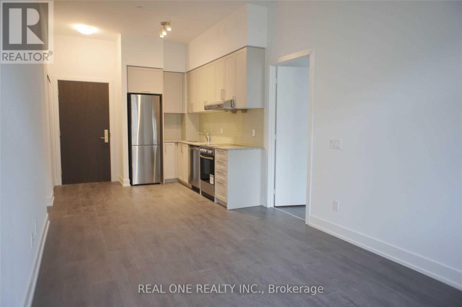 111w - 268 Buchanan Drive, Markham, Ontario  L3R 8G9 - Photo 4 - N12599688