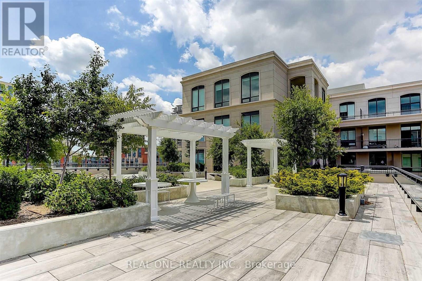 111w - 268 Buchanan Drive, Markham, Ontario  L3R 8G9 - Photo 44 - N12599688