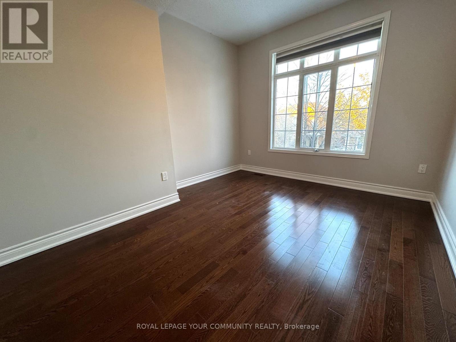 20 La Neve Avenue, Vaughan, Ontario  L4H 1N9 - Photo 12 - N12599680