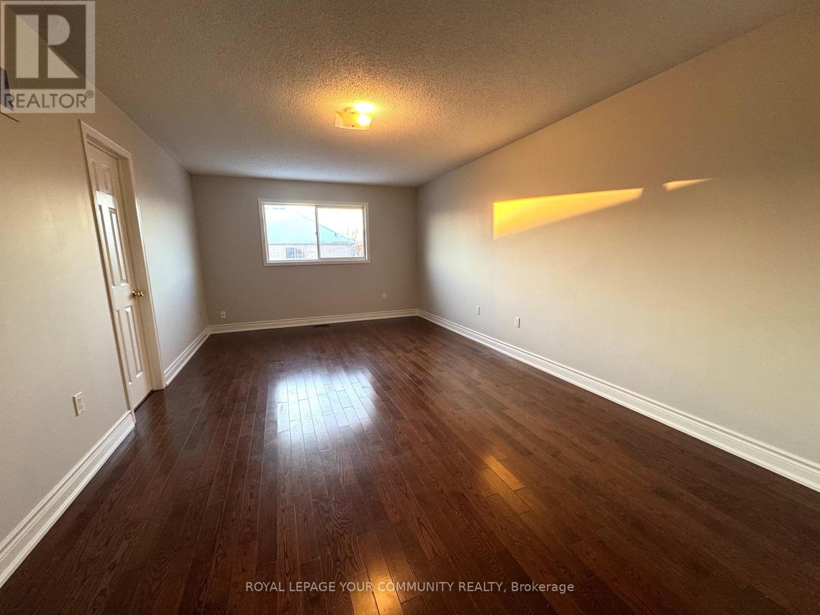 20 La Neve Avenue, Vaughan, Ontario  L4H 1N9 - Photo 15 - N12599680