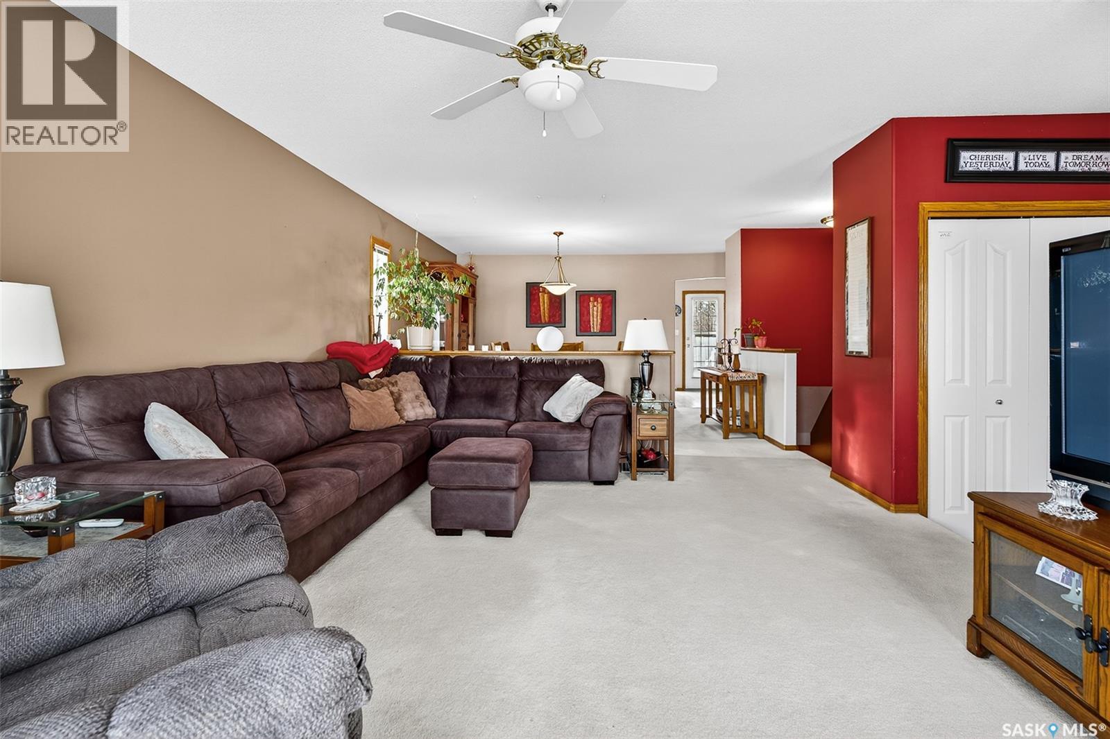 413 Woodlily Drive, Moose Jaw, Saskatchewan  S6J 1K4 - Photo 5 - SK025124