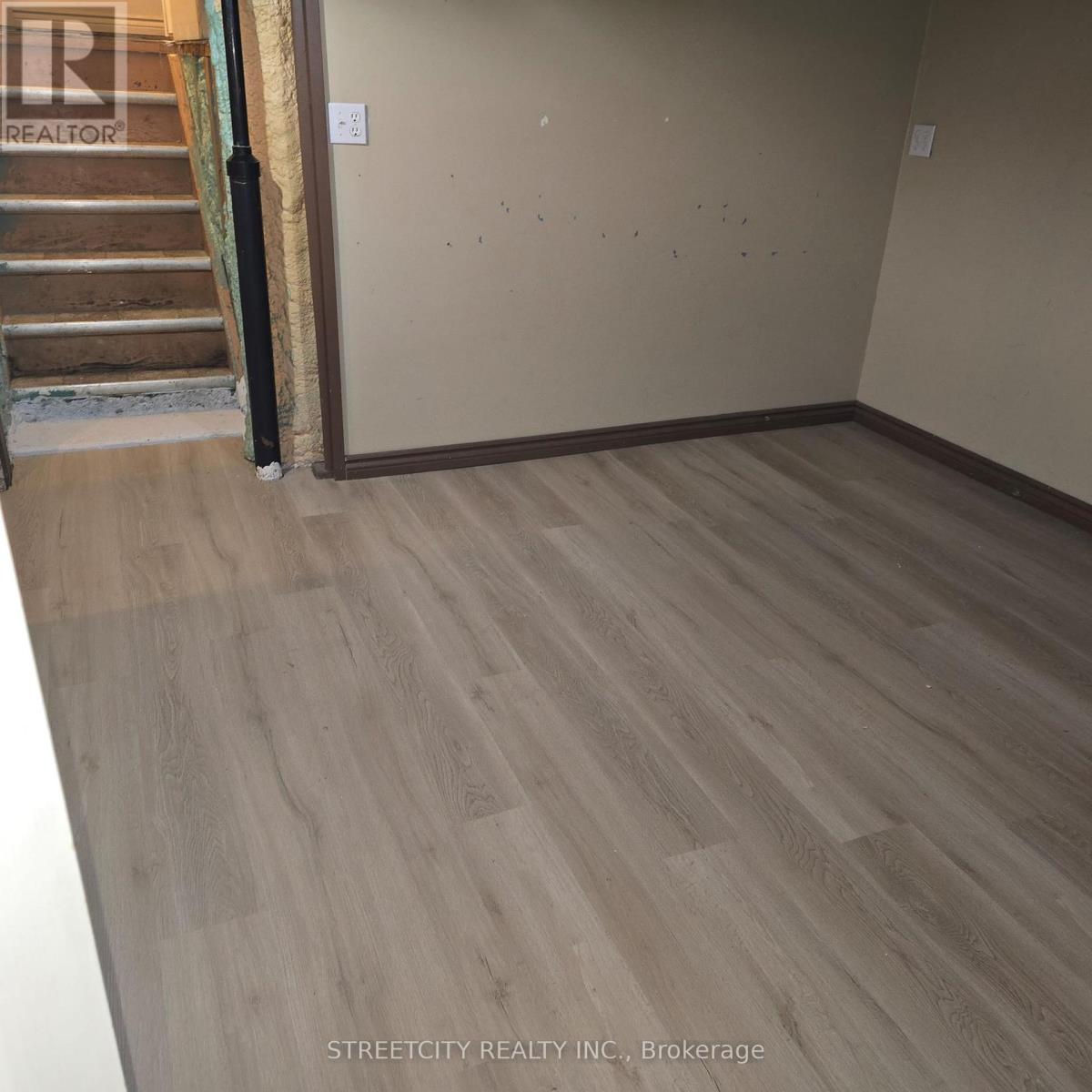 244 Vancouver Street, London East, Ontario  N5W 4R8 - Photo 22 - X12591278