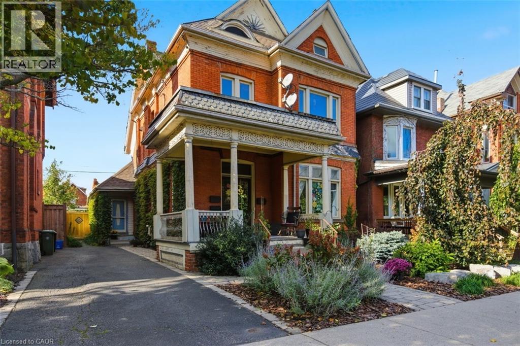 30 Ontario Avenue, Hamilton, Ontario  L8N 2X2 - Photo 2 - 40792235