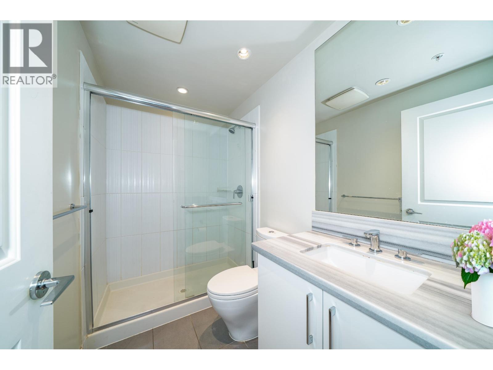 3206 4880 Bennett Street, Burnaby, British Columbia  V5H 0C1 - Photo 16 - R3071479