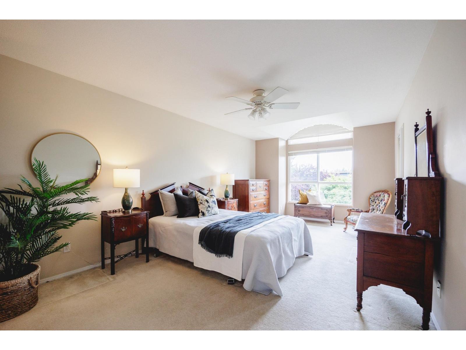 305 20381 96 Avenue, Langley, British Columbia  V1M 2L1 - Photo 1 - R3071995