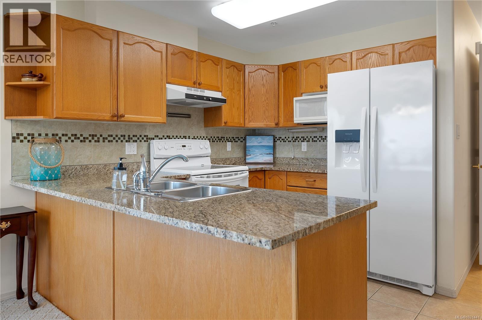 108 1350 Island Hwy S, Campbell River, British Columbia  V9W 1B5 - Photo 10 - 1021441