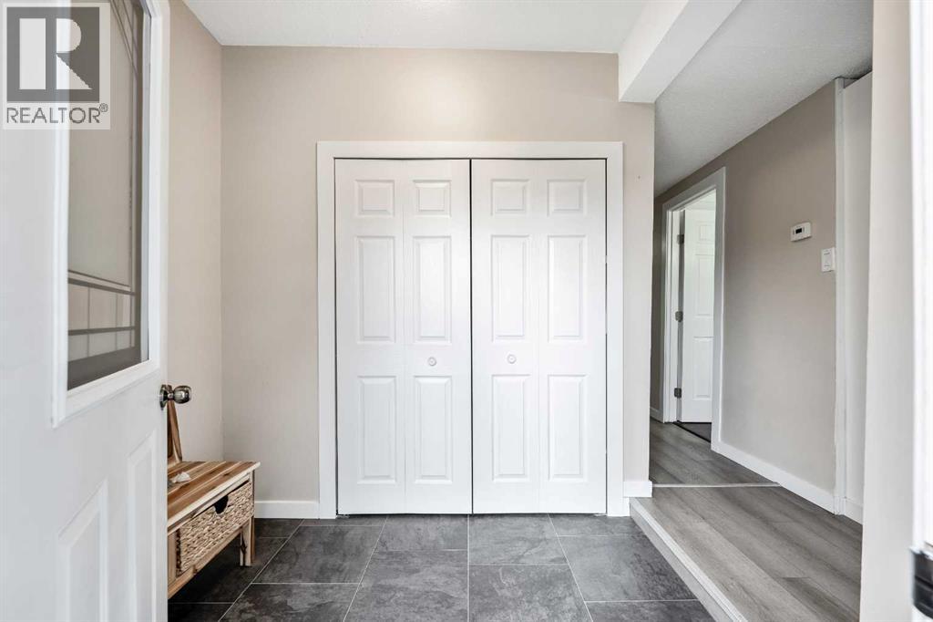 136 Brentwood Place, Strathmore, Alberta  T1P 1E4 - Photo 10 - A2268761