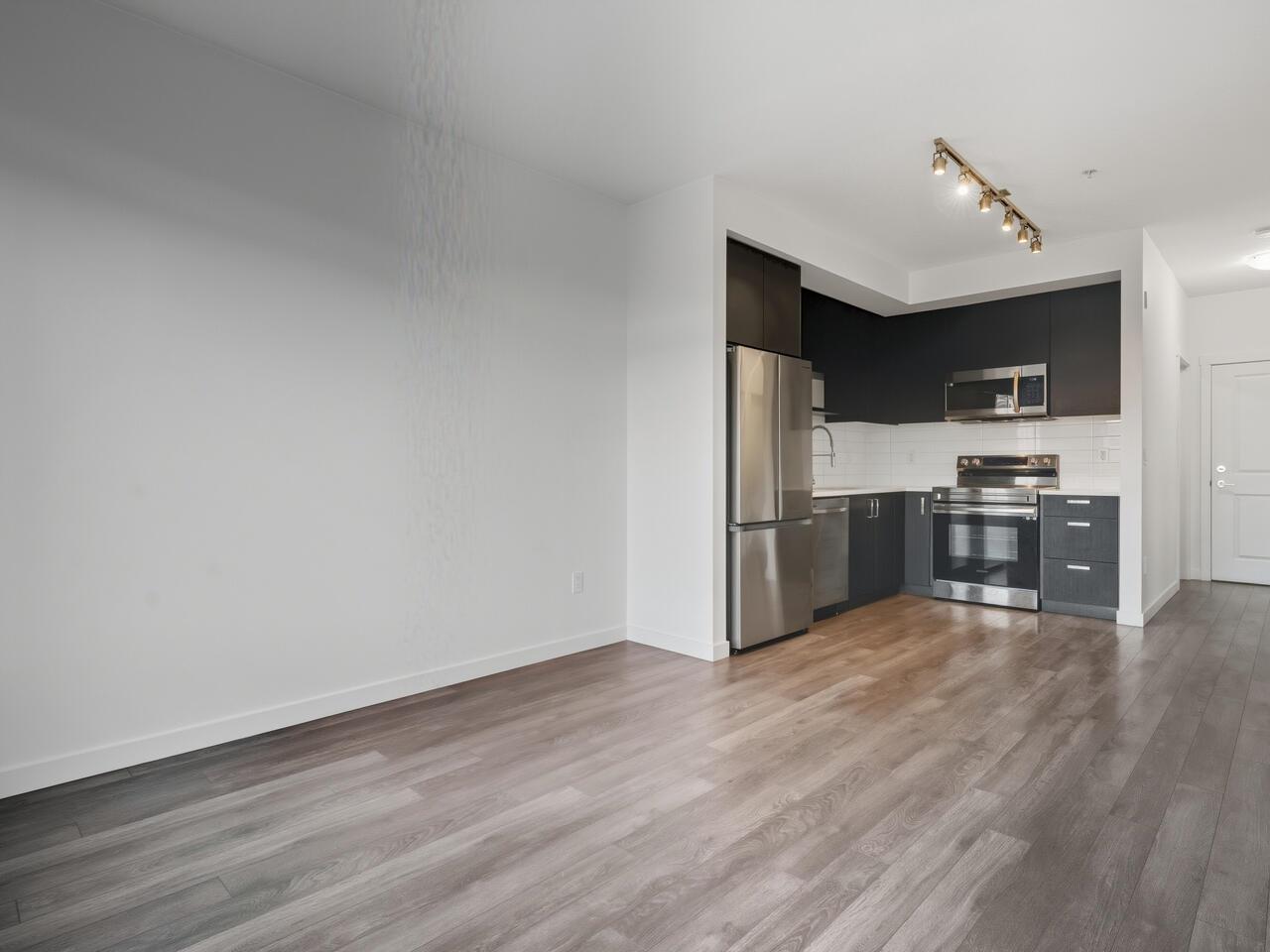 203 15858 Fraser Highway, Surrey, British Columbia  V4N 6X4 - Photo 8 - R3072077