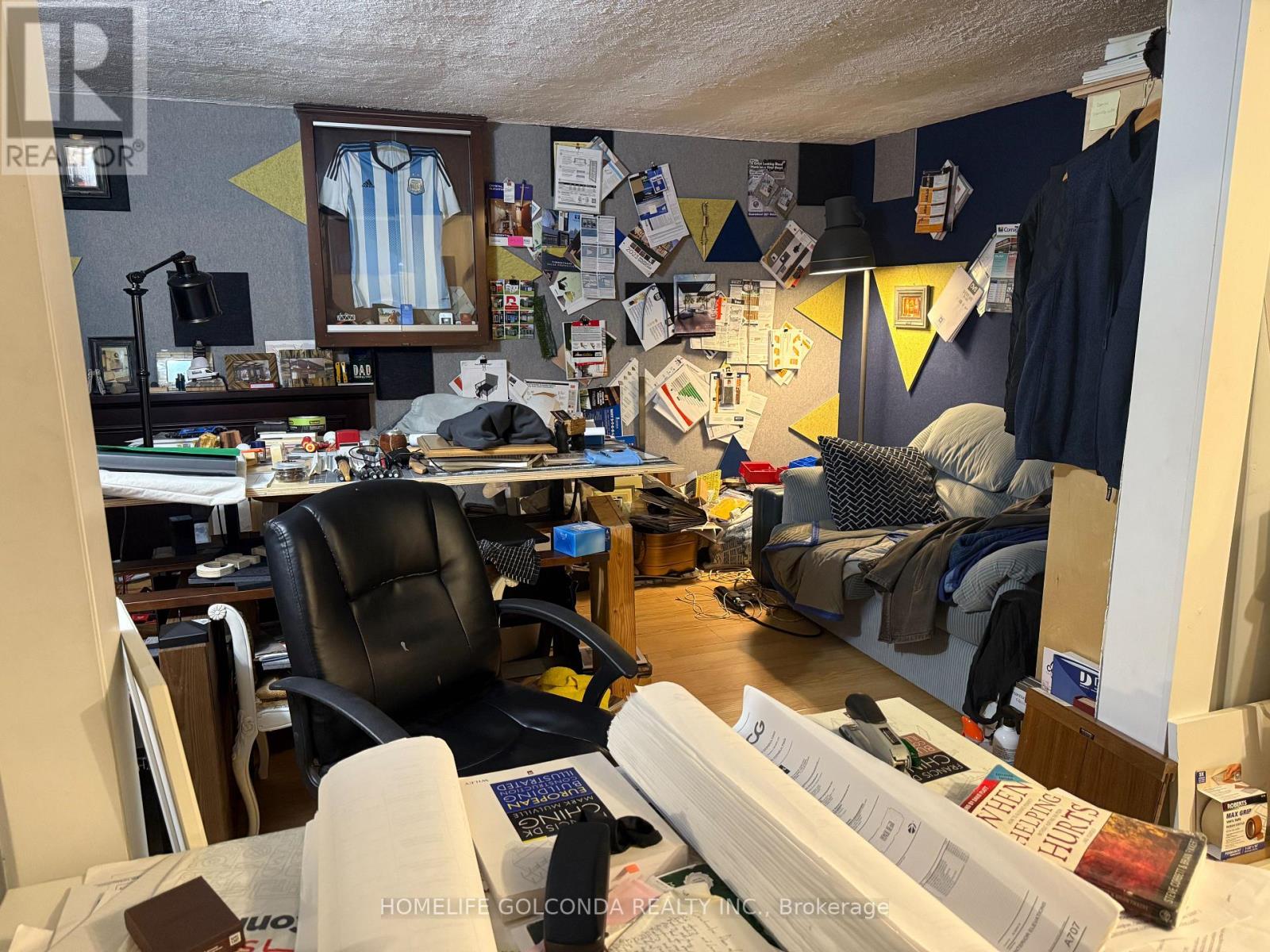 81 Sexton Crescent, Toronto, Ontario  M2H 2L7 - Photo 3 - C12599738