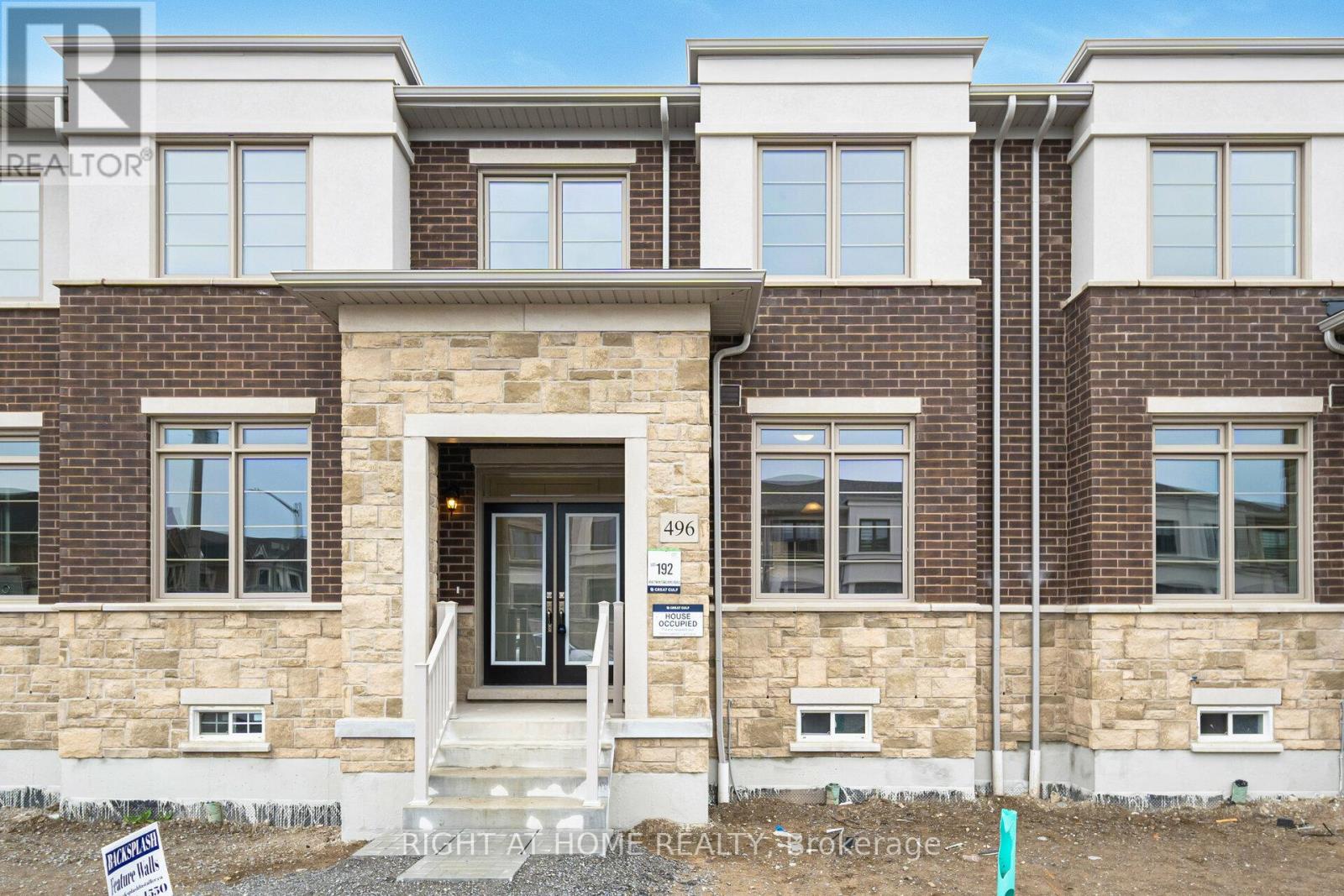 496 TWIN STREAMS ROAD, Whitby, Ontario