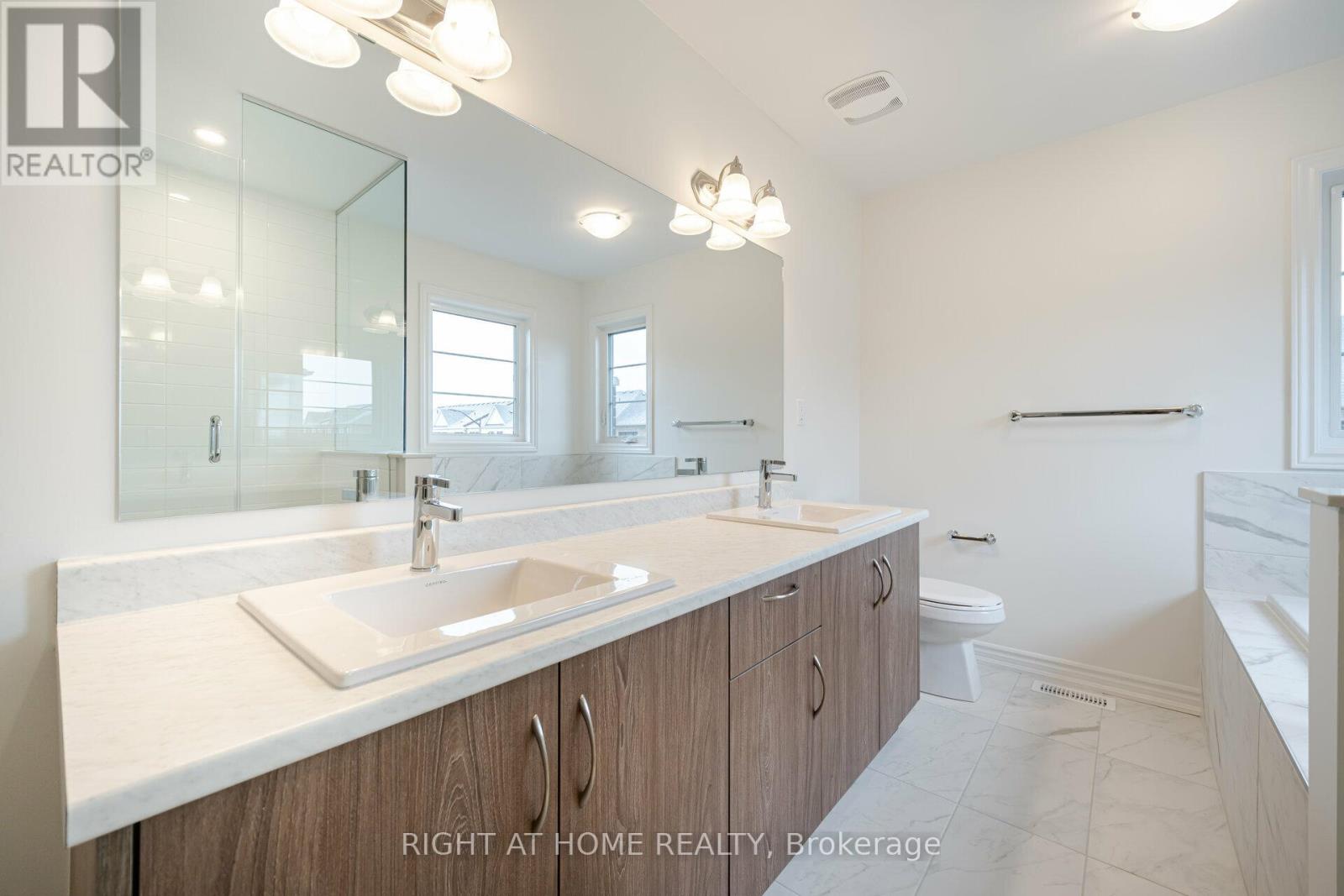 496 Twin Streams Road, Whitby, Ontario  L1P 0P5 - Photo 27 - E12599690