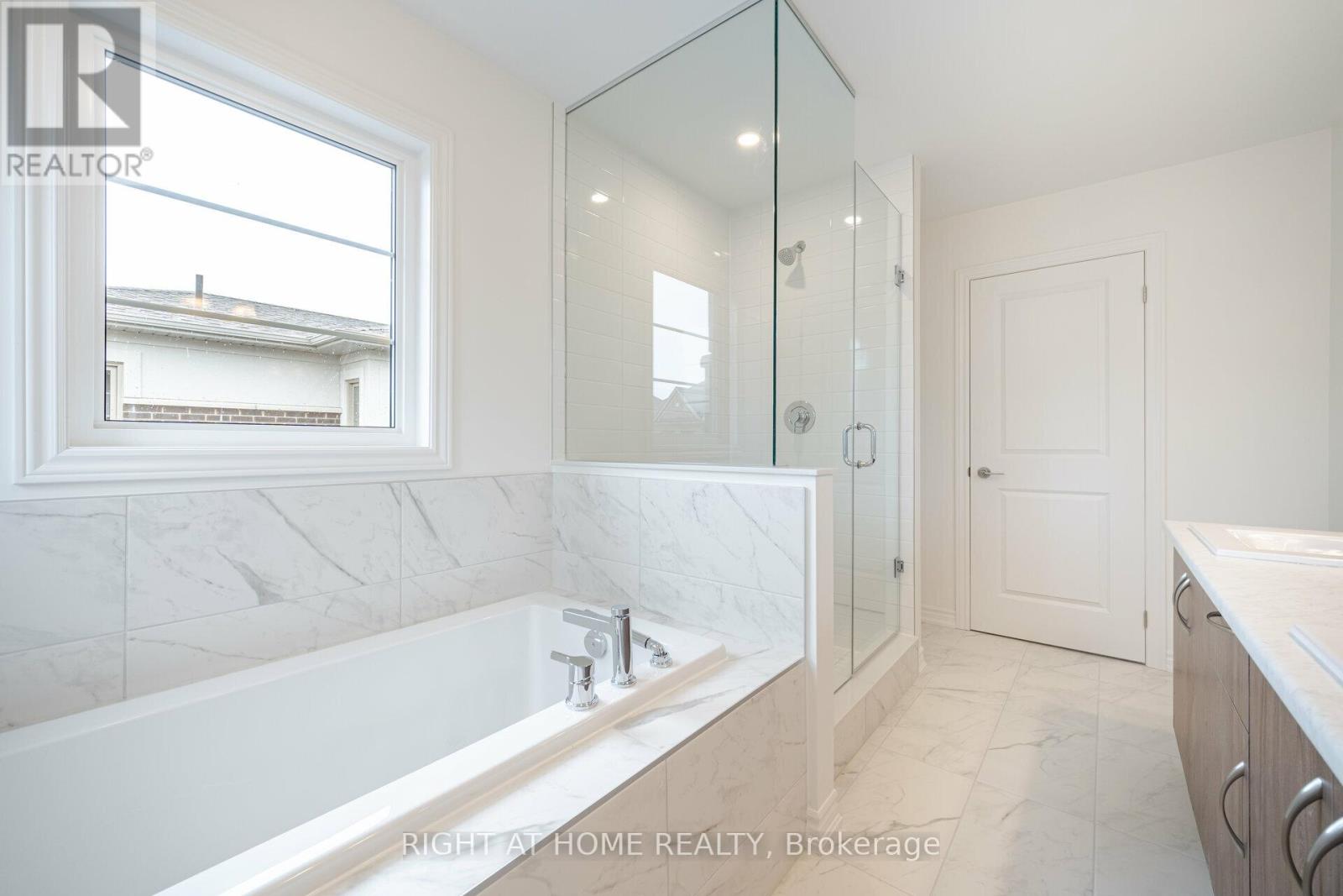 496 Twin Streams Road, Whitby, Ontario  L1P 0P5 - Photo 28 - E12599690