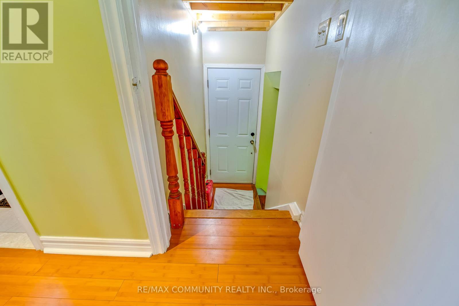 24 Hurley Crescent, Toronto, Ontario  M1P 4H4 - Photo 26 - E12599716