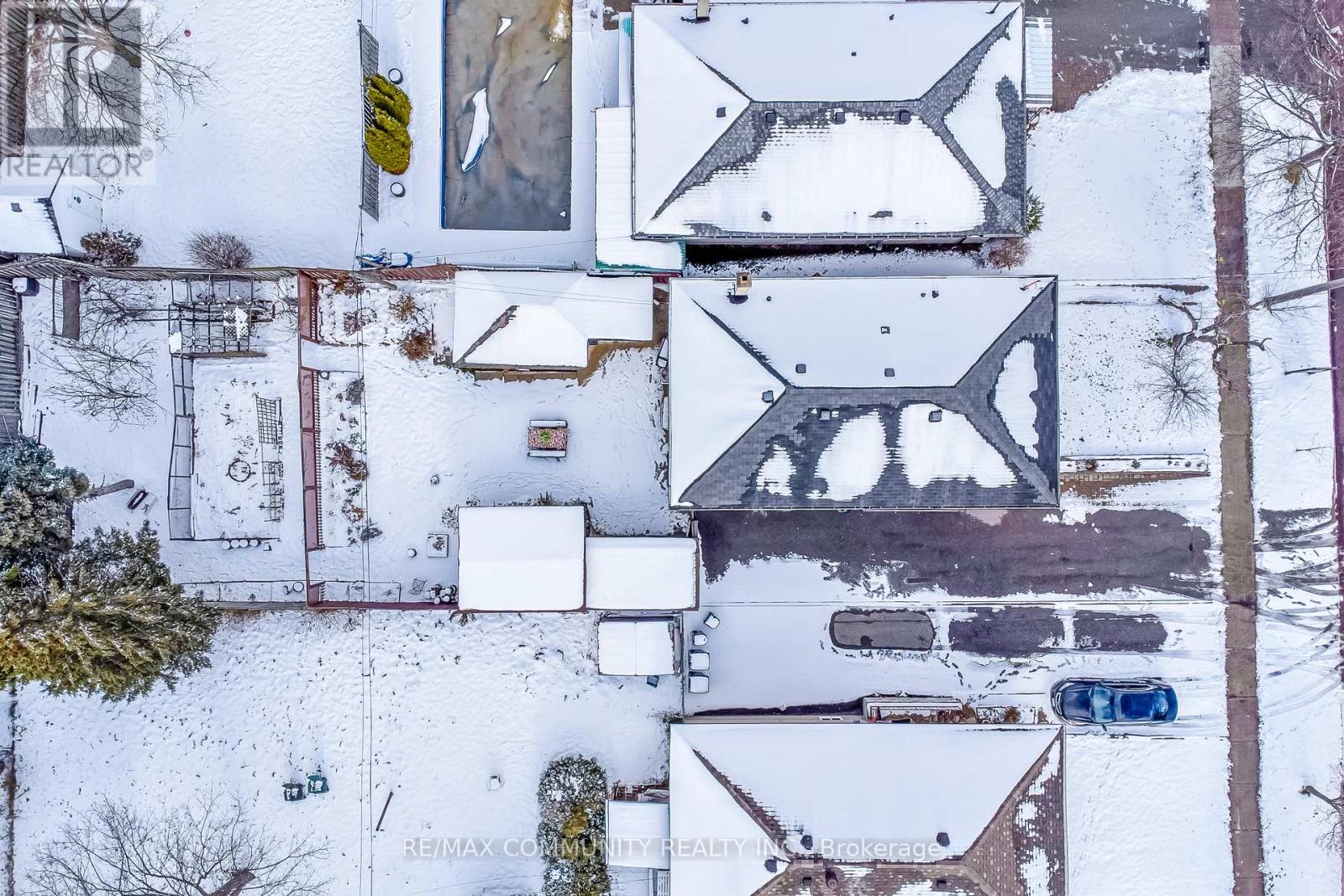 24 Hurley Crescent, Toronto, Ontario  M1P 4H4 - Photo 47 - E12599716