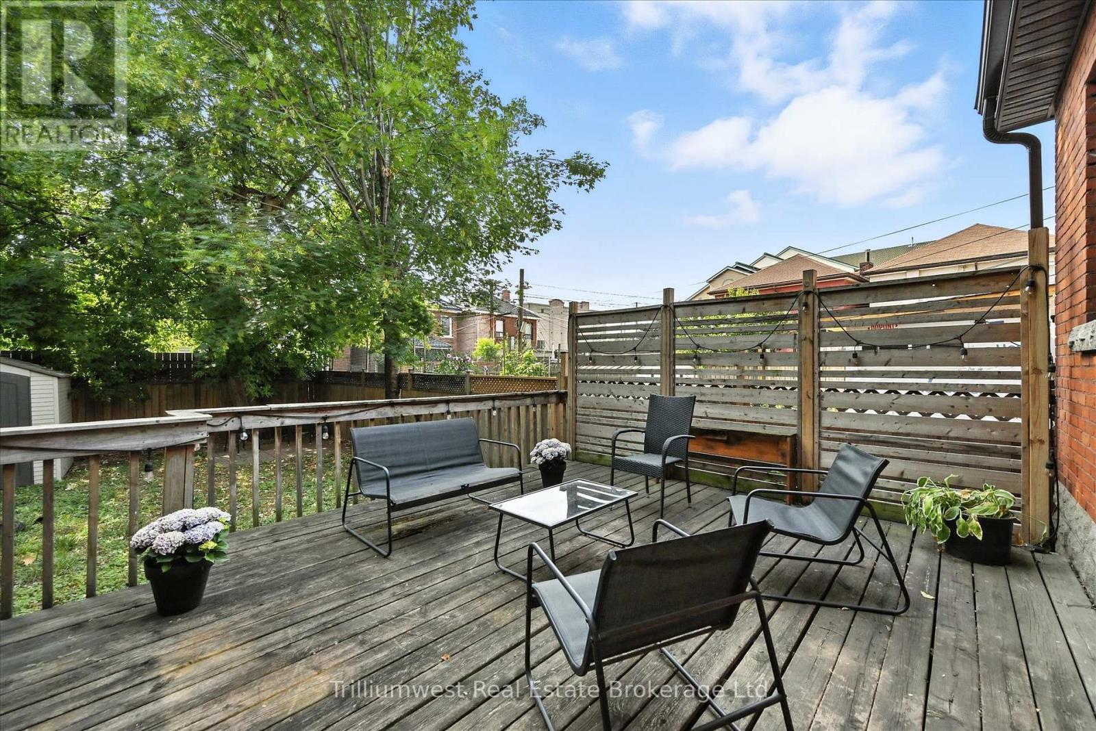 4 Madison Avenue, Hamilton, Ontario L8L 5Y3 - Photo 35 - X12470295