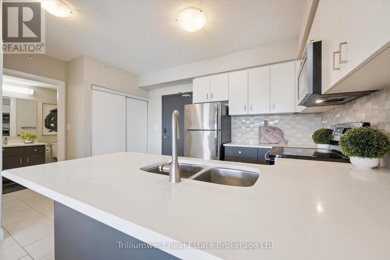 612 - 53 Arthur Street S, Guelph, Ontario  N1E 0P5 - Photo 13 - X12555278