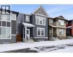 64 Ambleton Street NW Moraine