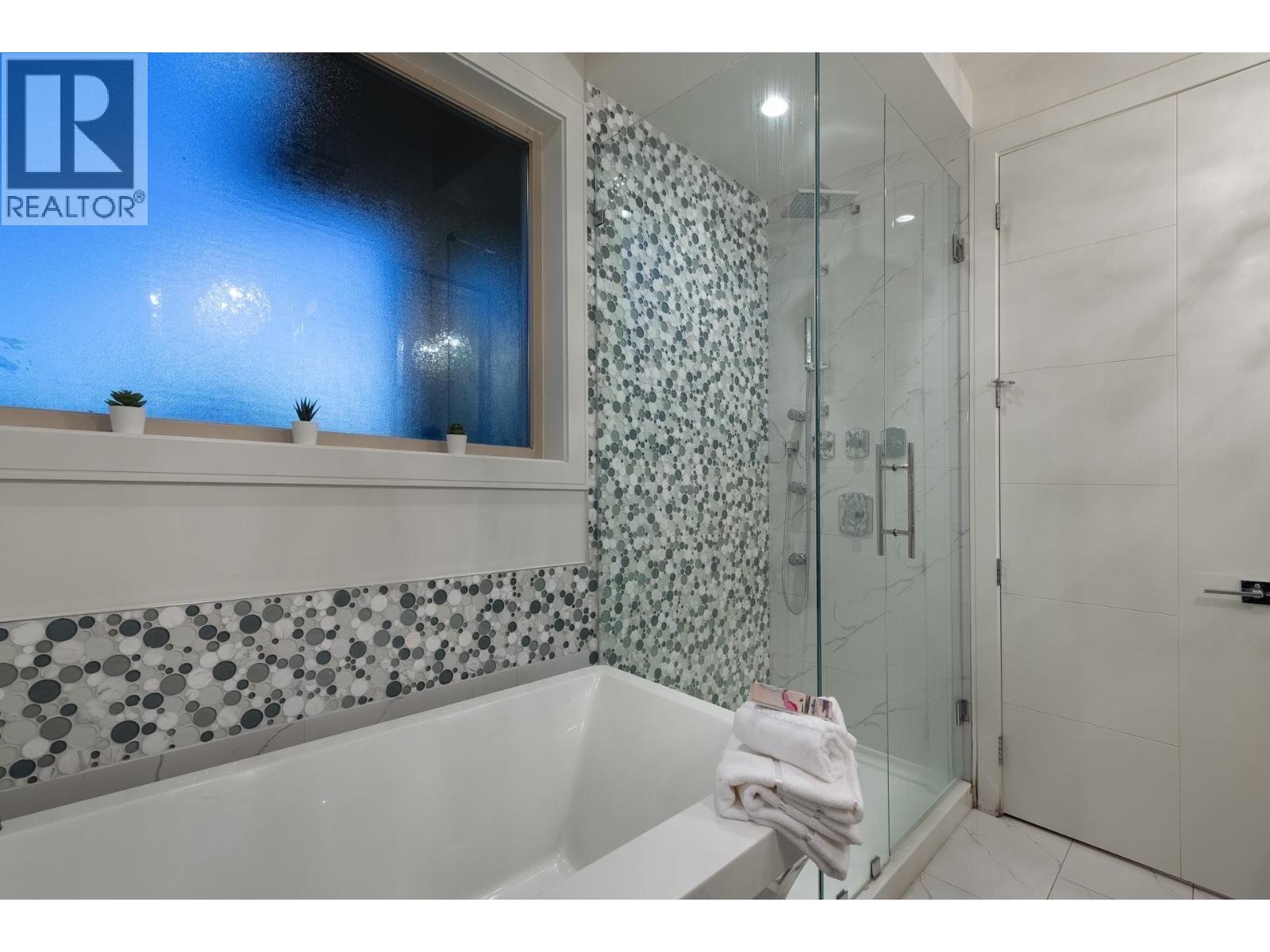 1450 Fulton Avenue, West Vancouver, British Columbia V7T 1P1 - Photo 22 - R3072027