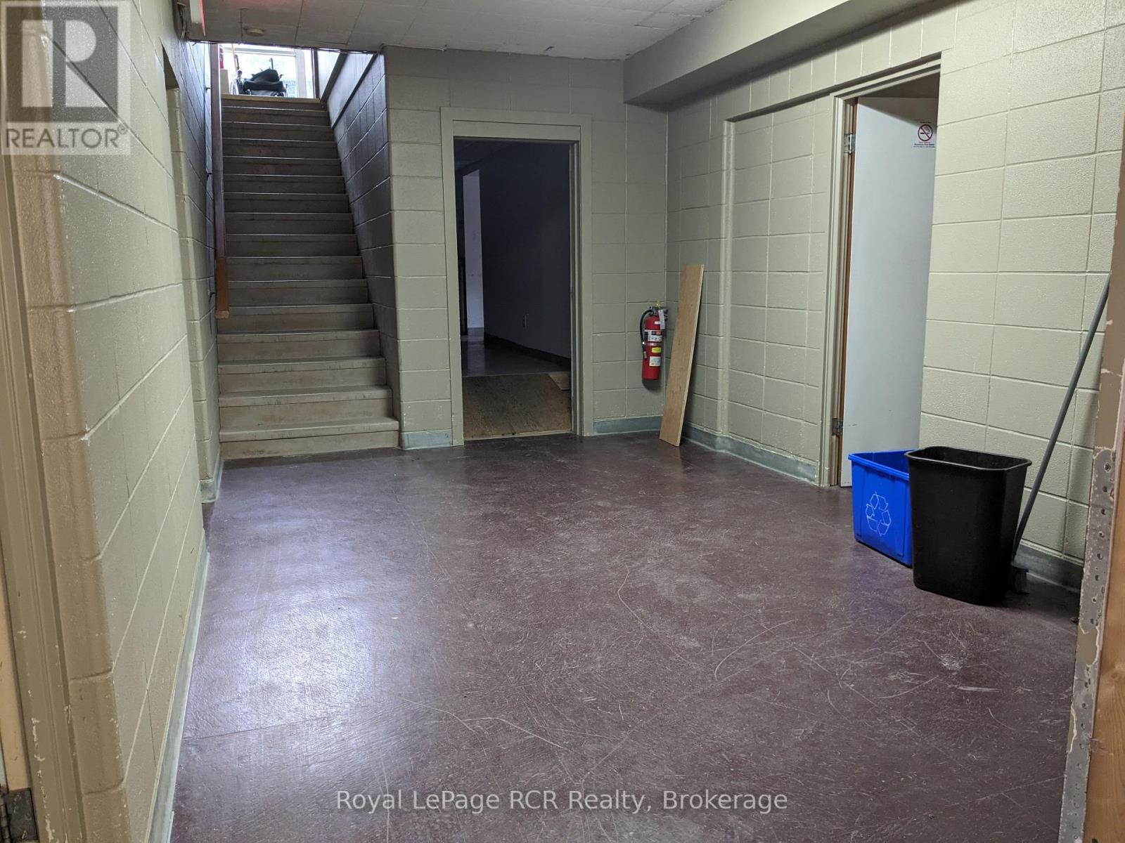 137 George Street W, West Grey, Ontario N0G 1R0 - Photo 50 - X12599804