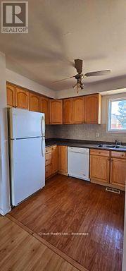 36 - 36 Dawson Crescent, Brampton, Ontario  L6V 3M5 - Photo 8 - W12599702