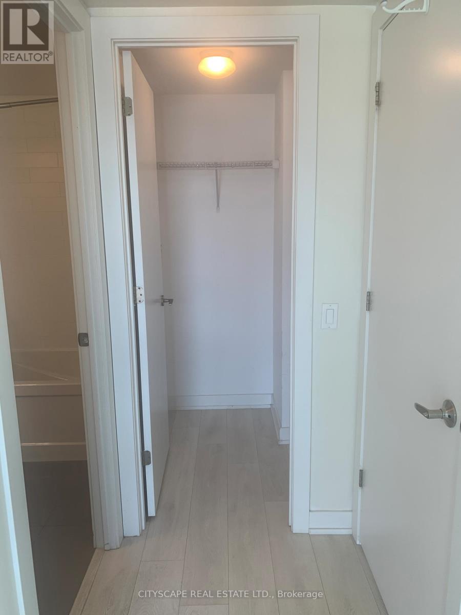 1304 - 2220 Lakeshore Boulevard, Toronto, Ontario  M8V 1A4 - Photo 11 - W12599712