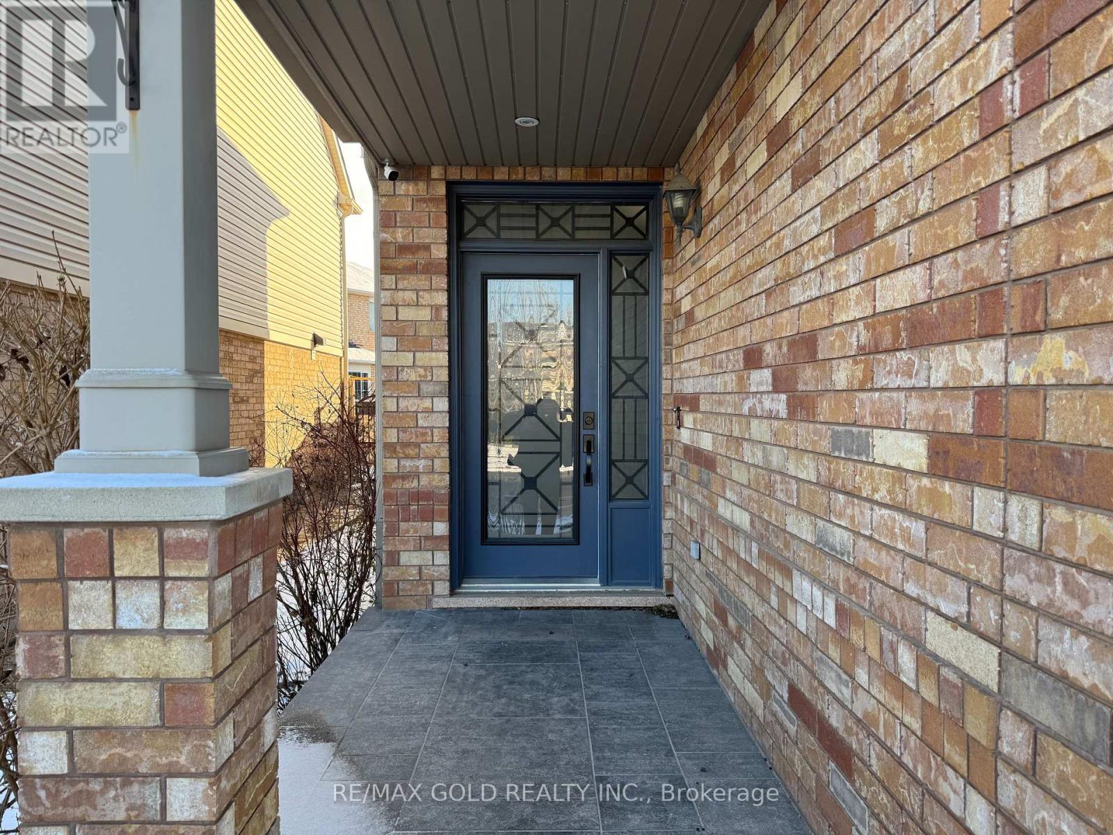 986 Ferguson Drive, Milton, Ontario  L9T 6V5 - Photo 2 - W12599714